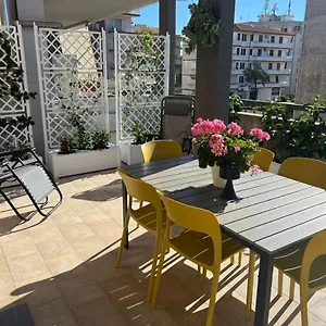 La Malfa 48 Apartamento